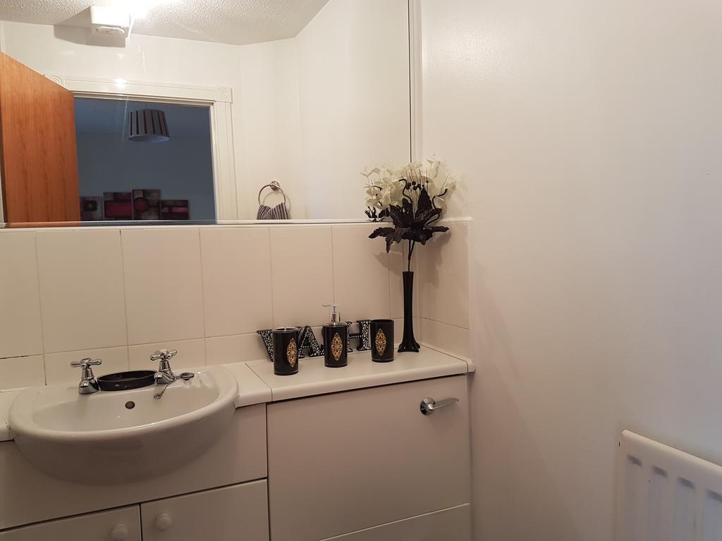 Edinburgh City Deluxe Apartment ภายนอก รูปภาพ