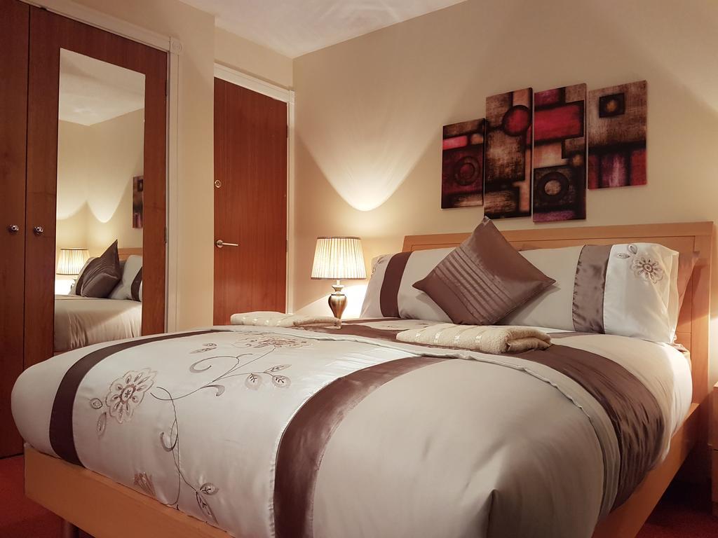 Edinburgh City Deluxe Apartment ภายนอก รูปภาพ