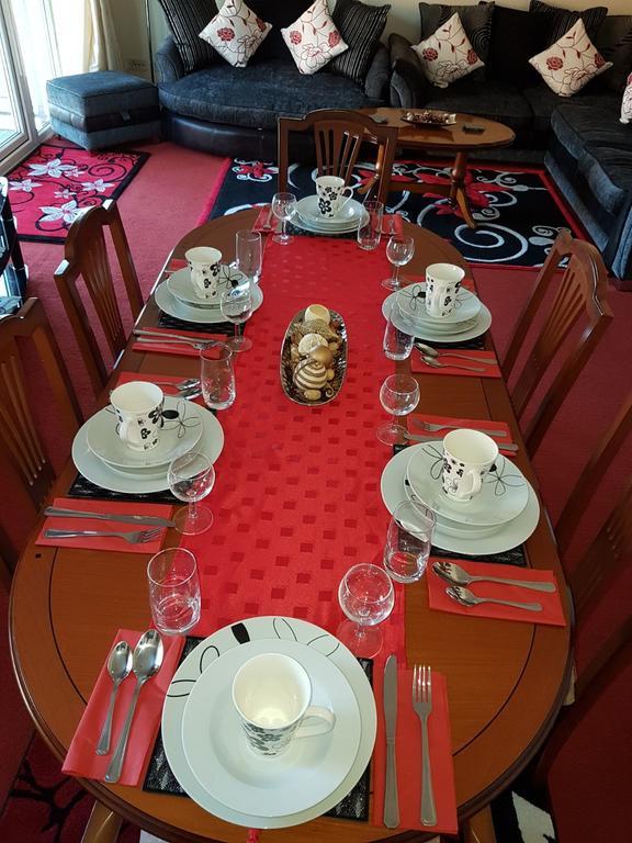 Edinburgh City Deluxe Apartment ภายนอก รูปภาพ